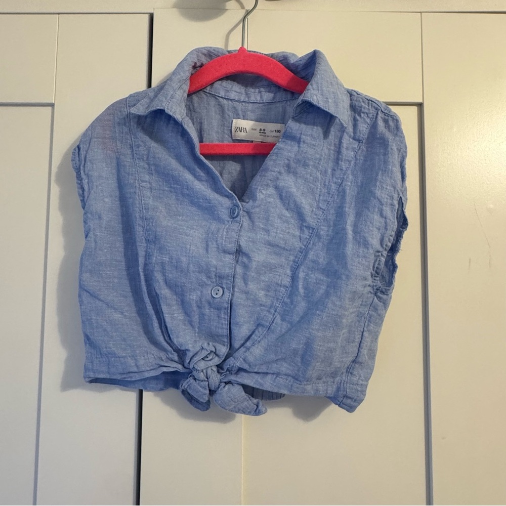 Zara Kids Light Blue Sleeveless Button-Up Shirt